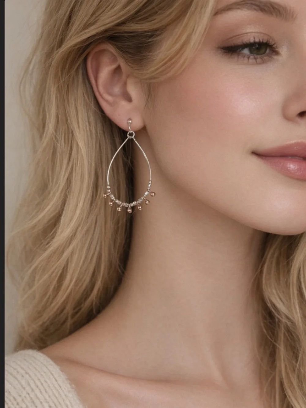New Marlyn Schiff Teardrop Beaded Hoop‎ Earrings Boho Festival Delicate